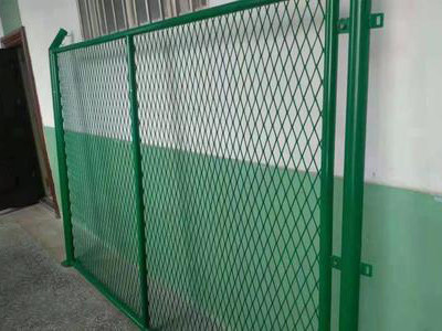 钢板网护栏