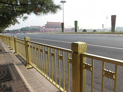 黄金护栏